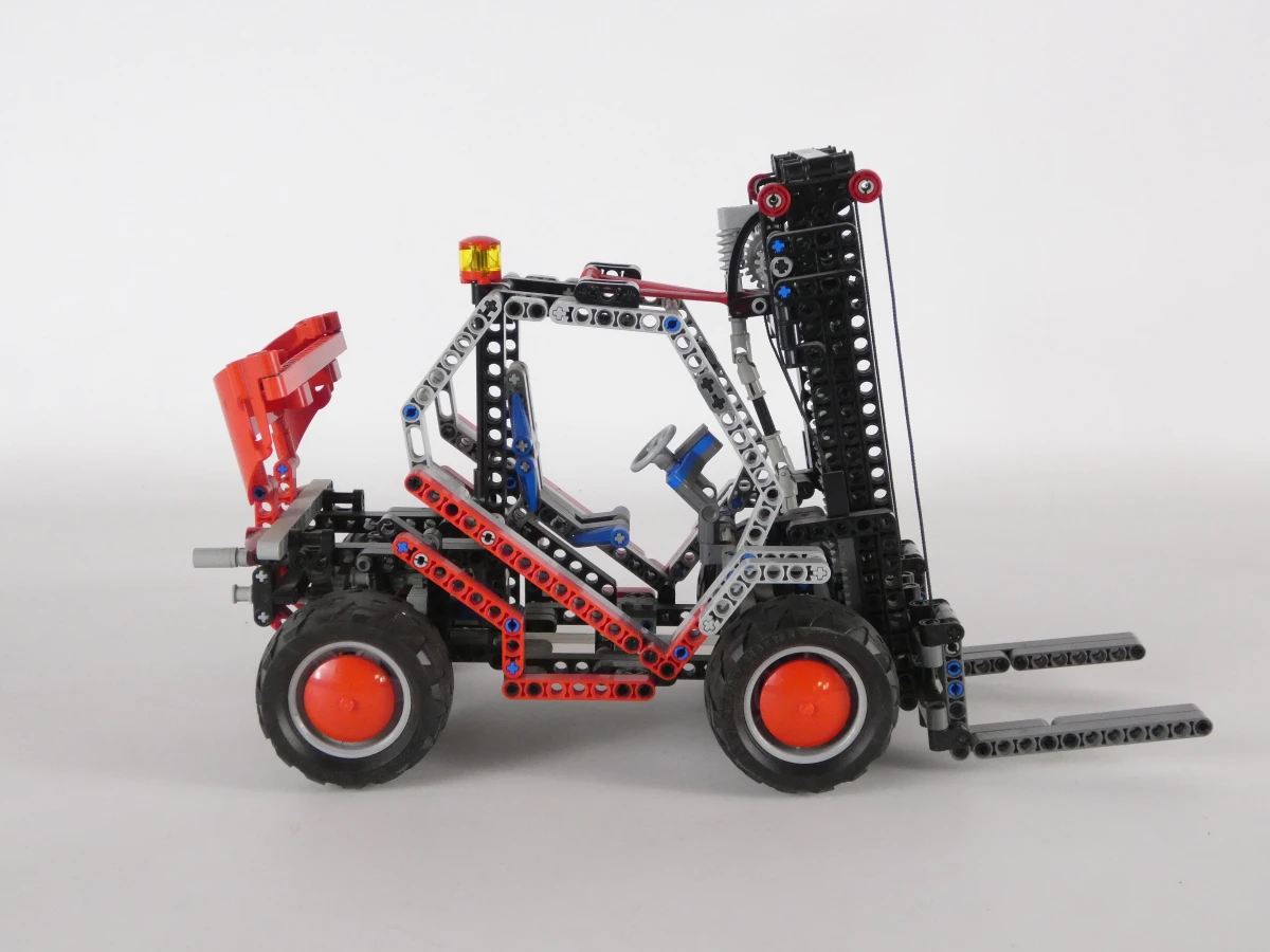 Bouwset LEGO Technic vrachtwagen en heftruck