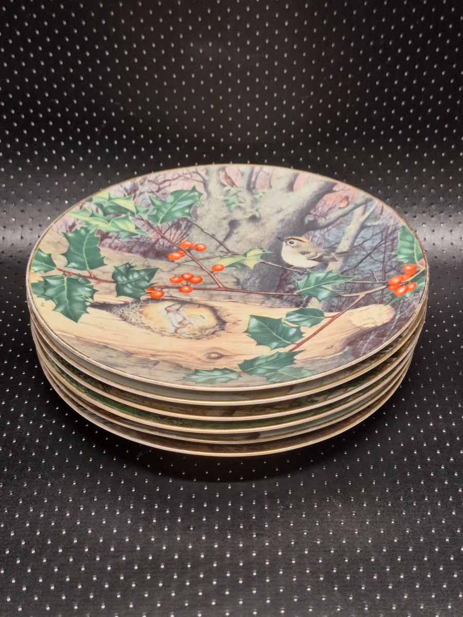 Franklin Porcelain "The Woodland Year" – Complete set van 6 verzamelborden door Peter Barrett (1981)