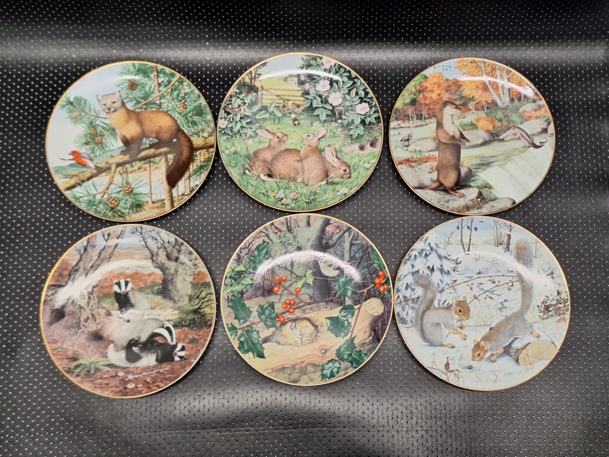Franklin Porcelain "The Woodland Year" – Complete set van 6 verzamelborden door Peter Barrett (1981)