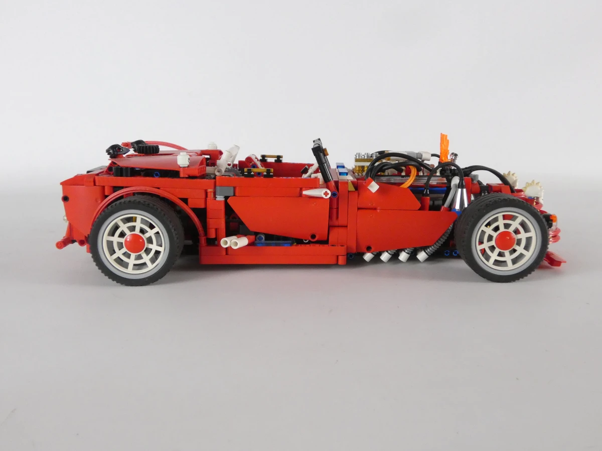 Lego Gedetailleerde rode racewagen met accessoires