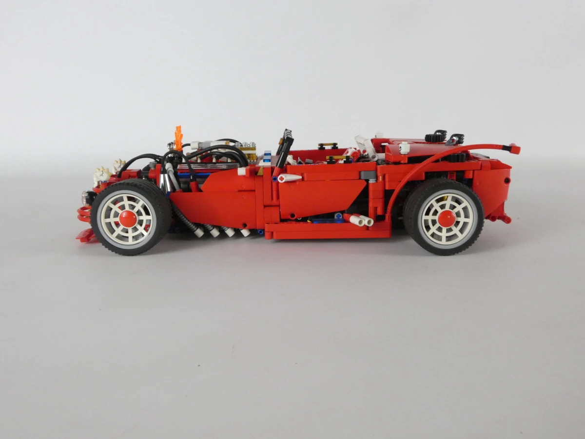 Lego Gedetailleerde rode racewagen met accessoires
