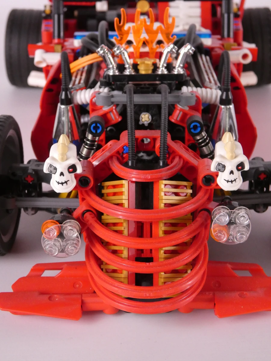 Lego Gedetailleerde rode racewagen met accessoires