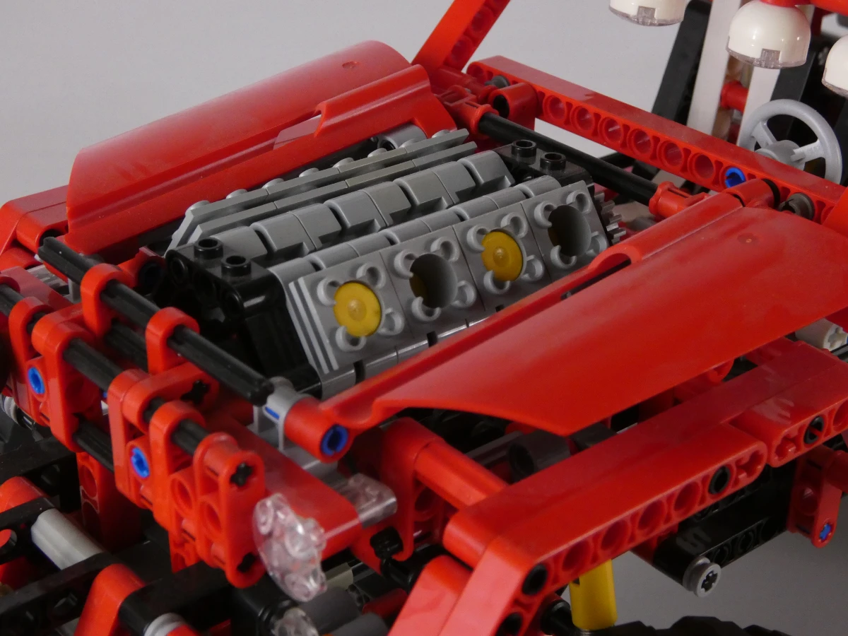 LEGO Technic model Custom Pick-up (42029)