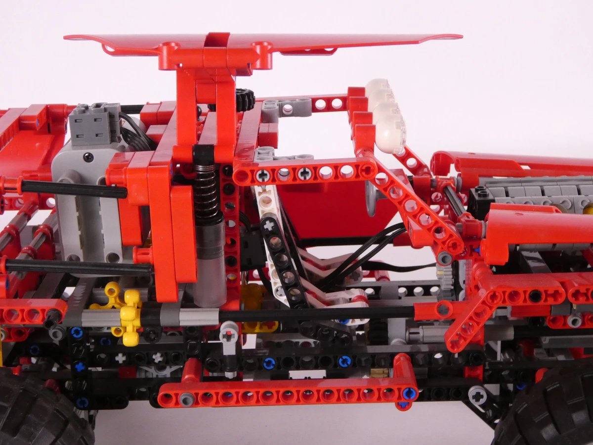 LEGO Technic model Custom Pick-up (42029)