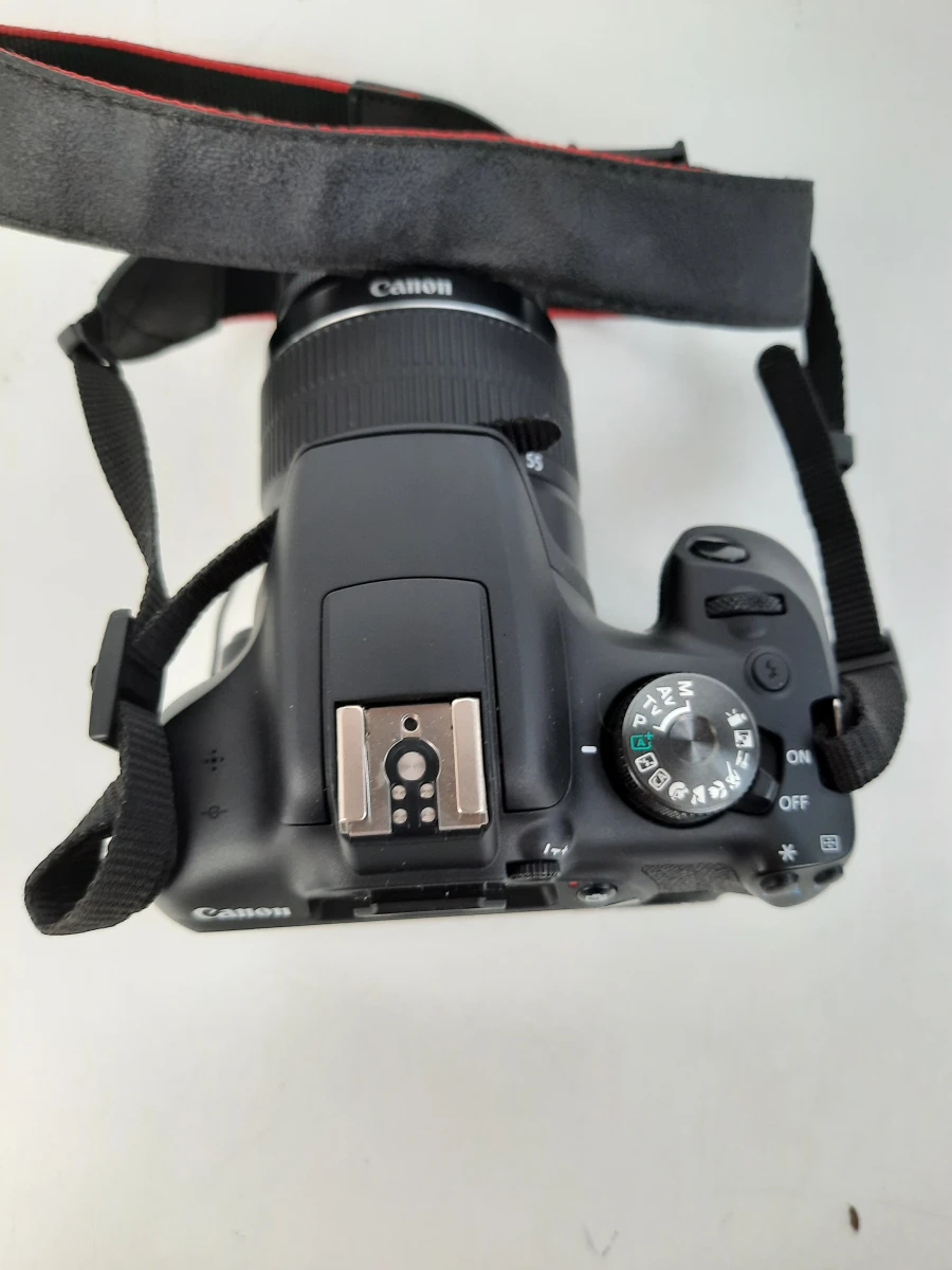 Complete Canon EOS 2000D Spiegelreflexcamera Set – Incl. 2 Lenzen & Tas (Zgan)