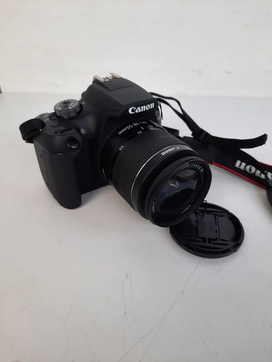 Complete Canon EOS 2000D Spiegelreflexcamera Set – Incl. 2 Lenzen & Tas (Zgan)