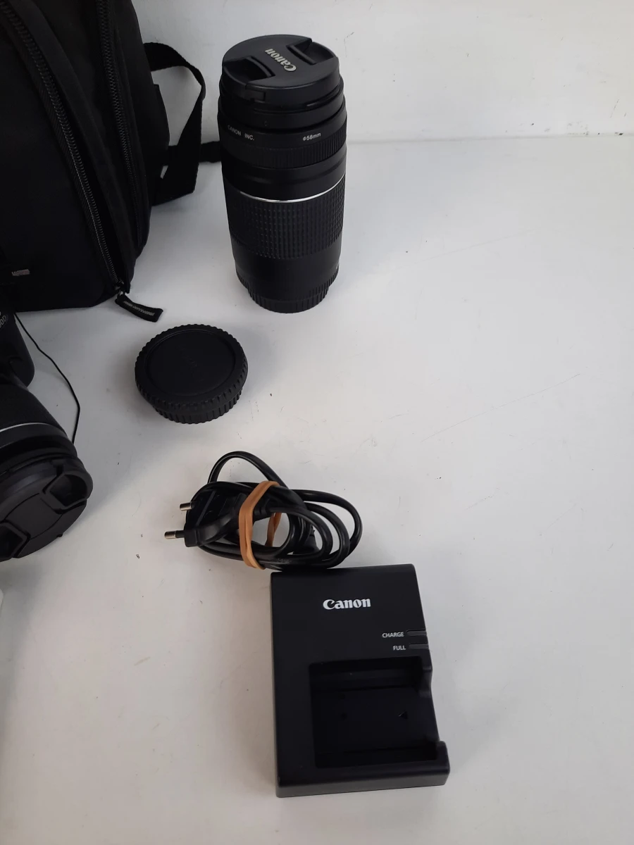 Complete Canon EOS 2000D Spiegelreflexcamera Set – Incl. 2 Lenzen & Tas (Zgan)