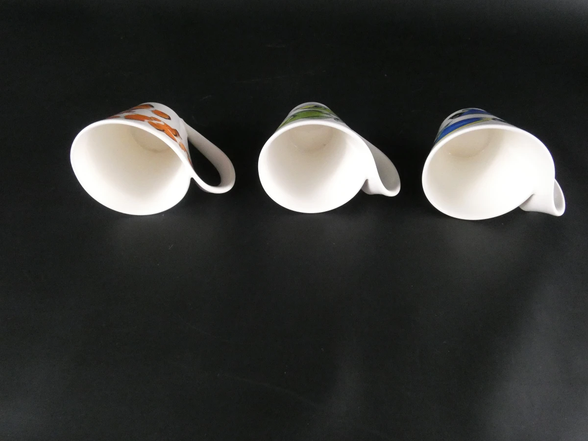 Villeroy & Boch koffieset met 3 kopjes en schotels