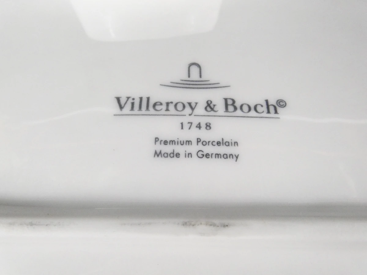 Villeroy & Boch koffieset met 3 kopjes en schotels