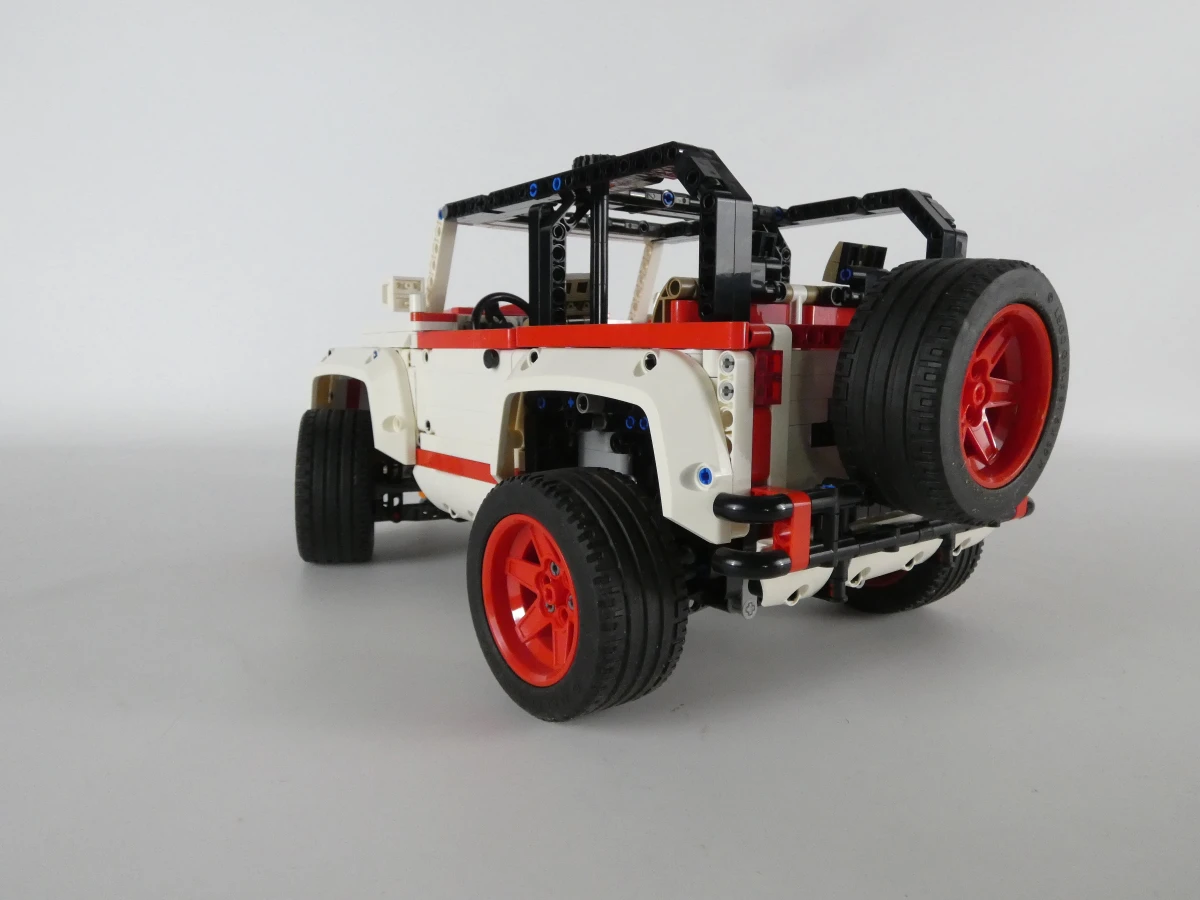 Lego MOC Alternate Jeep