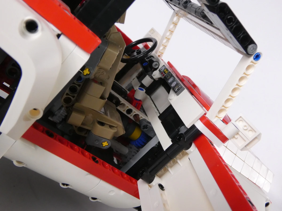 Lego MOC Alternate Jeep