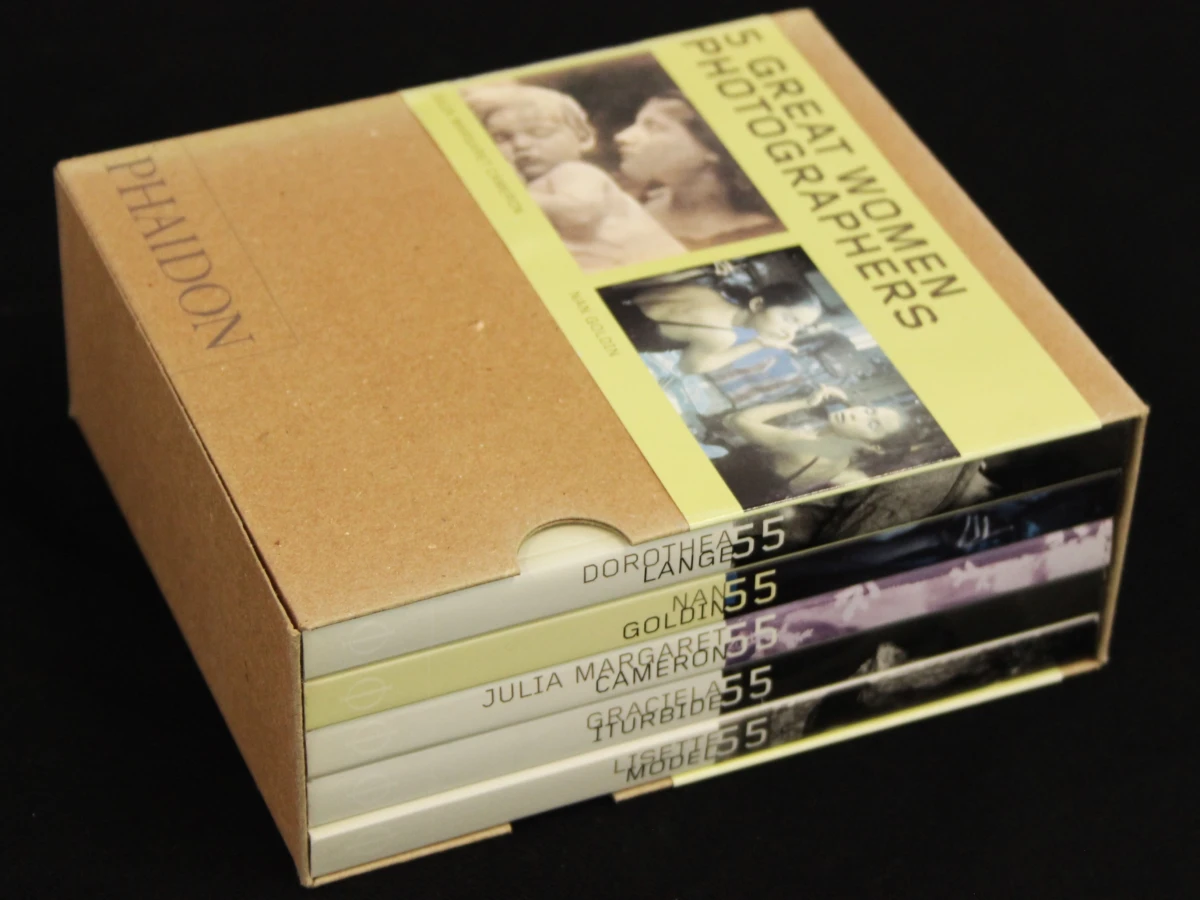 Phaidon 55 – Set van 25 fotografieboeken in 5 verzamelboxen