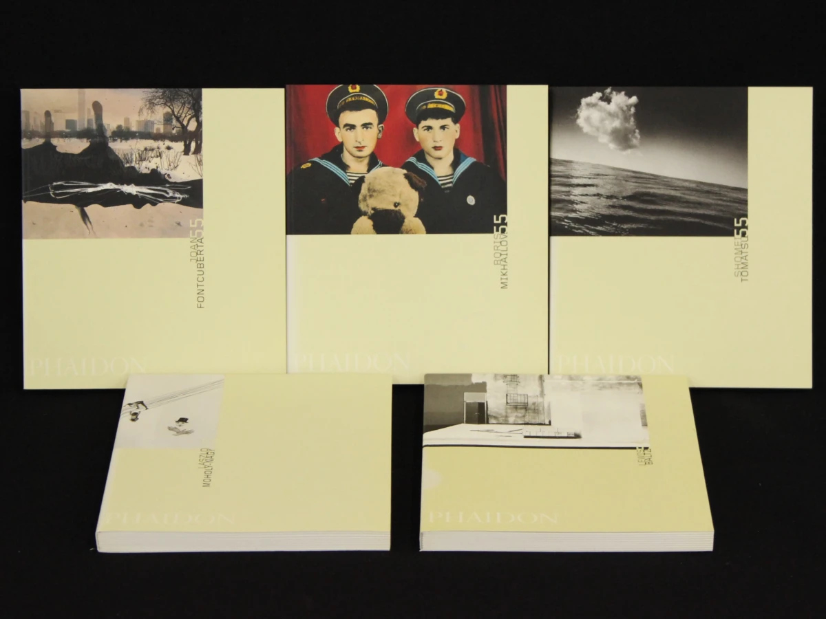 Phaidon 55 – Set van 25 fotografieboeken in 5 verzamelboxen