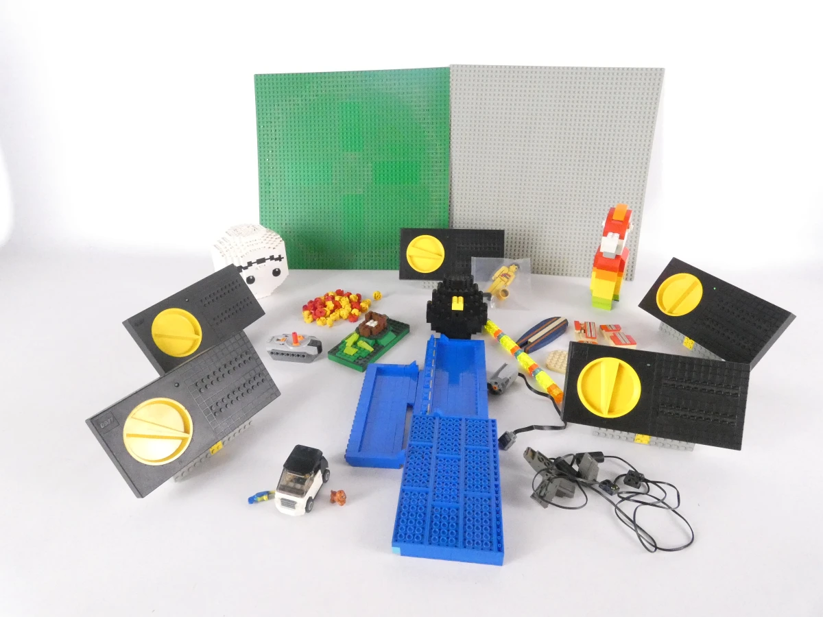 Grote verzameling LEGO bouwstenen en accessoires