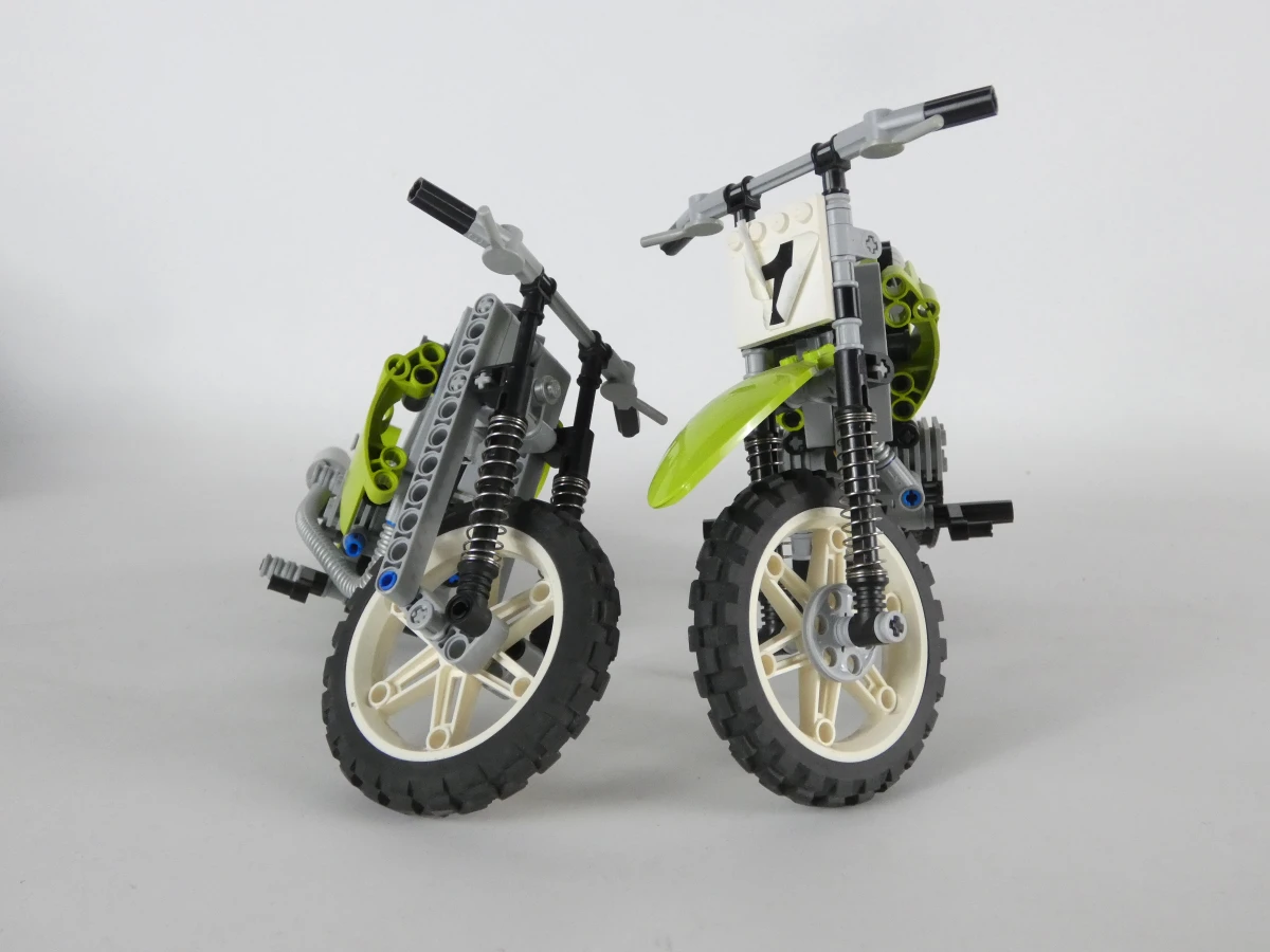 Lot LEGO Technic motorfietsen