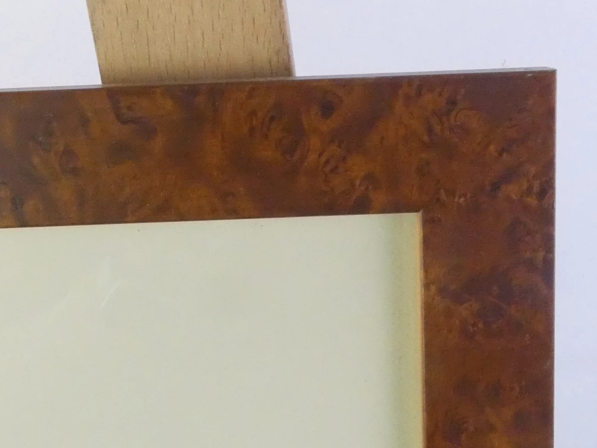 Set van 2 ingekaderde zwart-wit grafische prenten van dorpsgezichten
