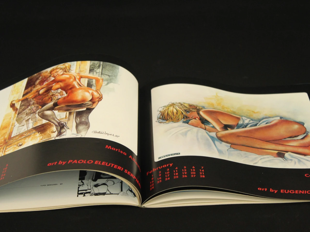 Set van 4 vintage Glamour International stripmagazines uit 1985