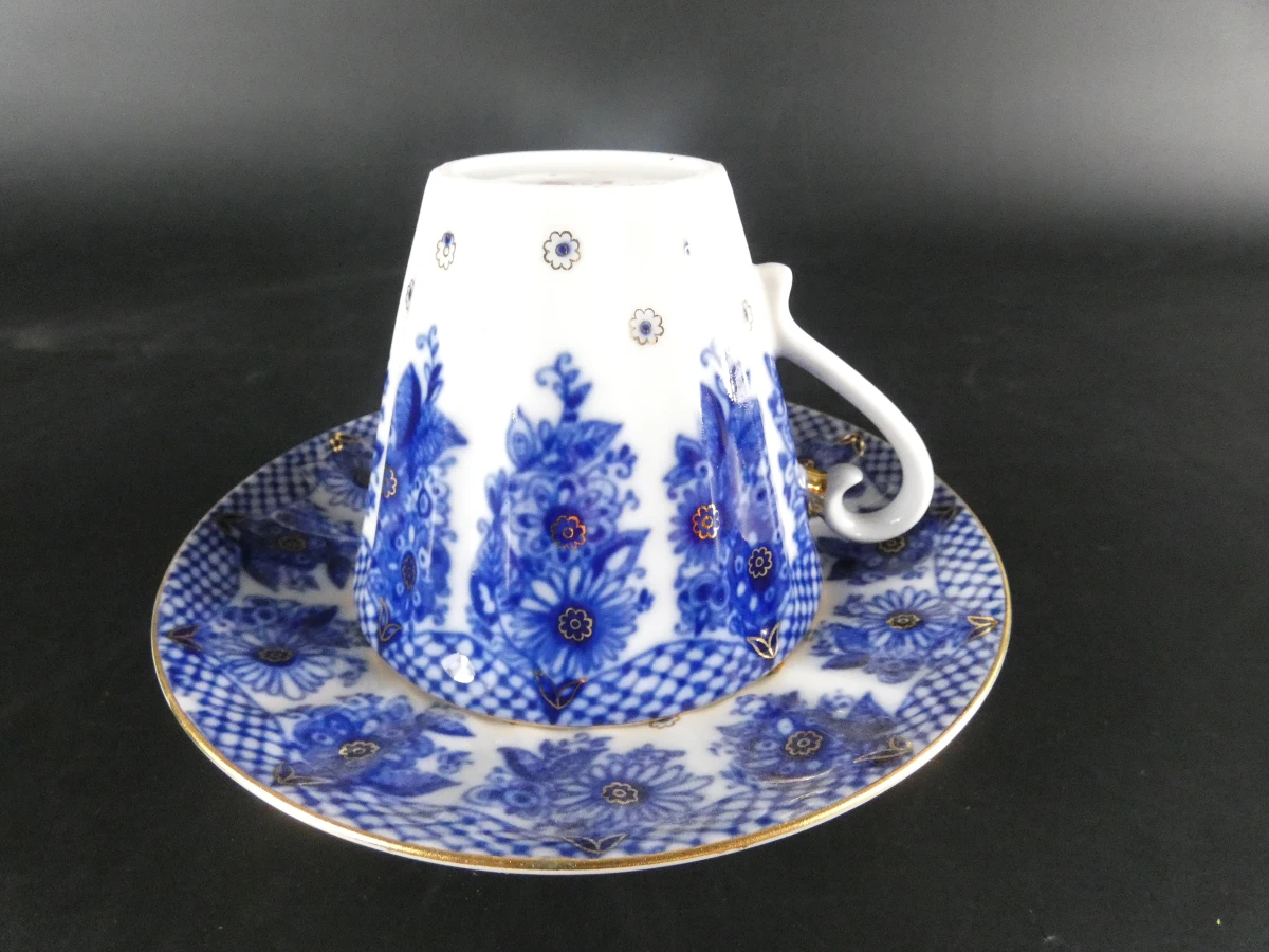 Leningrad verguld thee- en koffieset