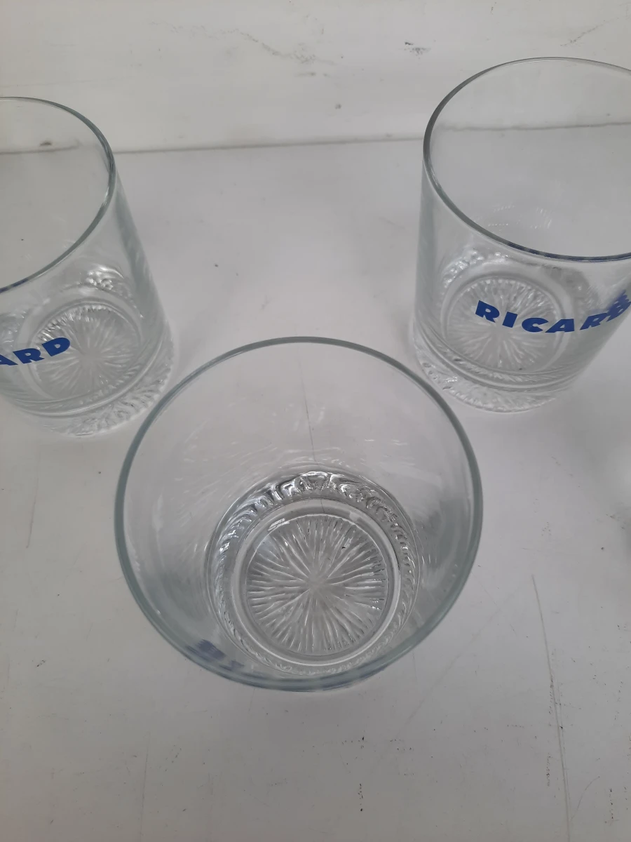 Set van 5 Vintage Ricard Pastis Glazen – Gecentreerd Blauw Logo & Sterbodem