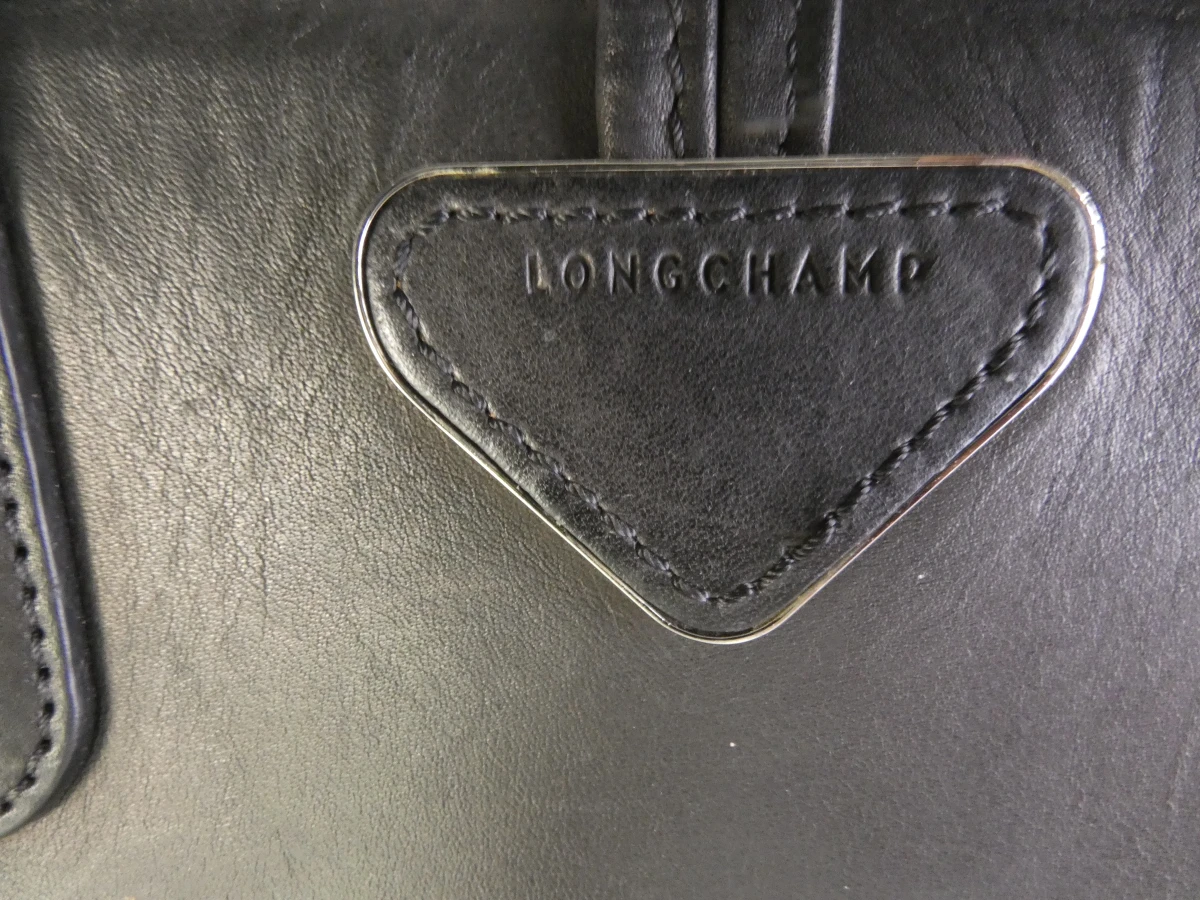 Zwarte leren handtas Longchamp Roseau made in Marokko