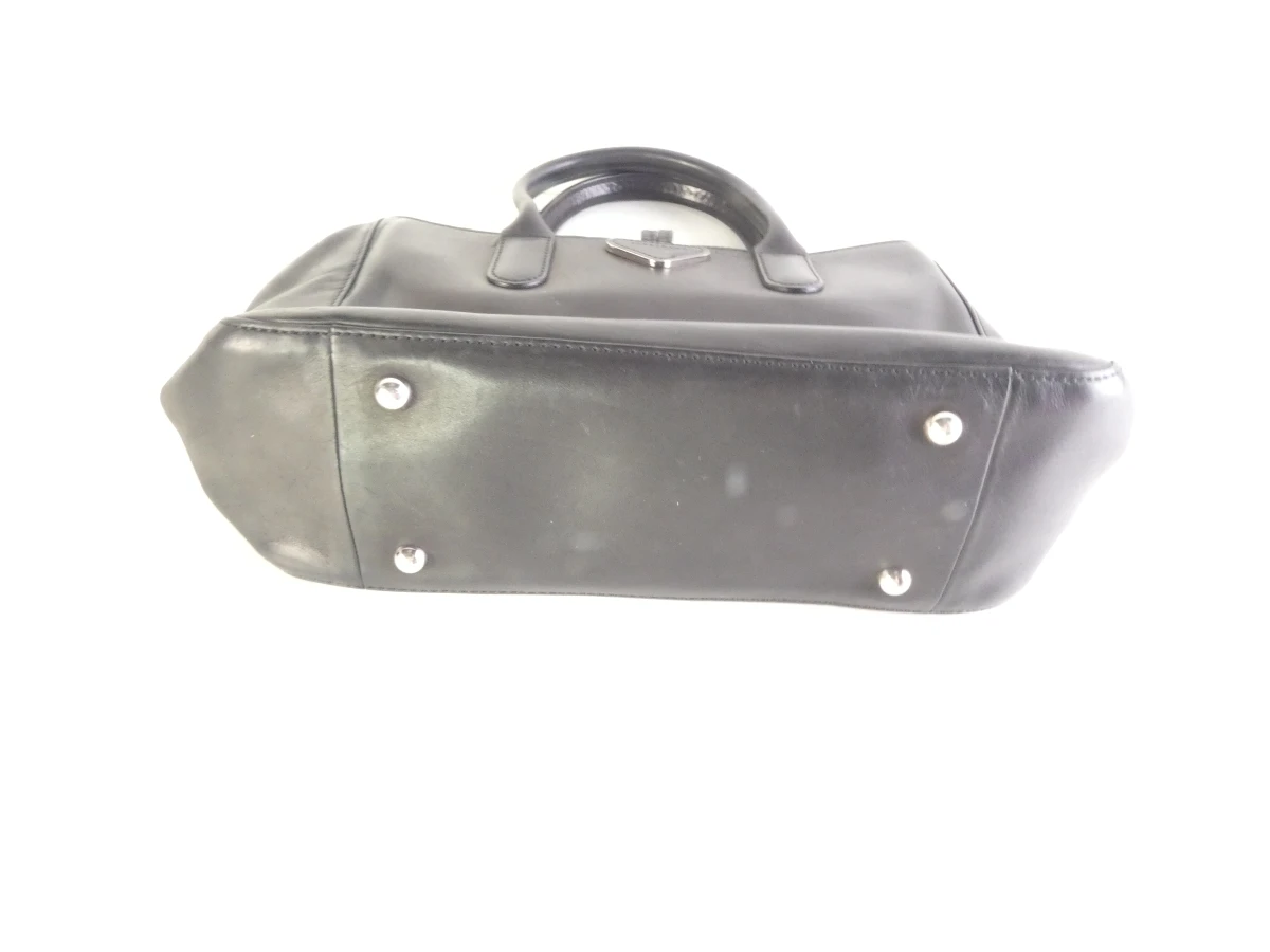Zwarte leren handtas Longchamp Roseau made in Marokko
