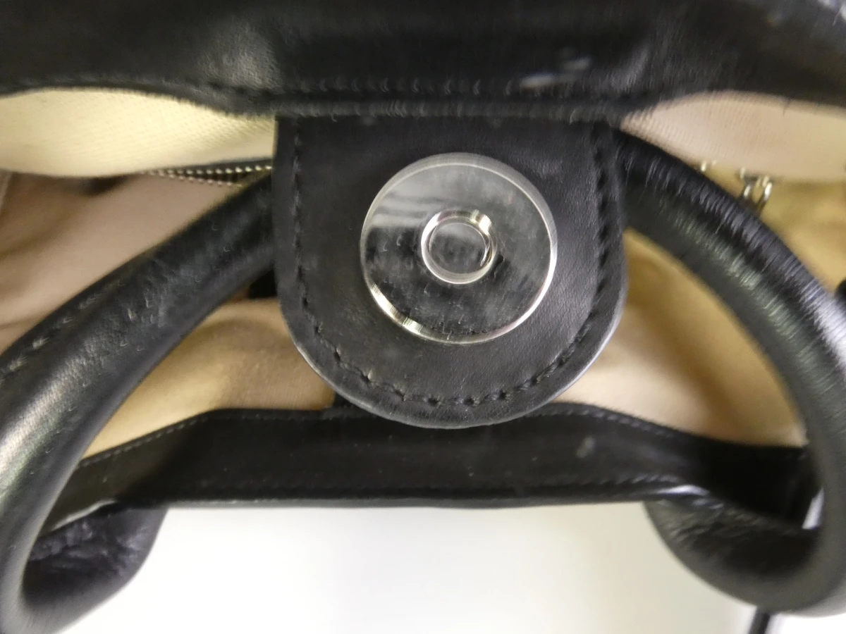 Zwarte leren handtas Longchamp Roseau made in Marokko
