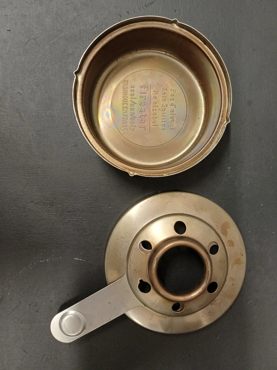 Le Creuset fondue set