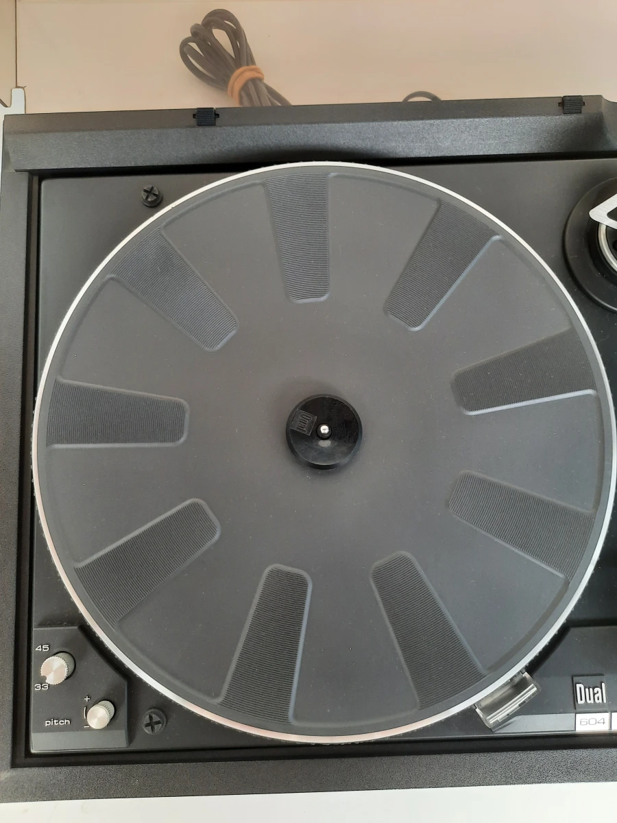 Vintage Dual CS 604 Electronic Direct Drive Platenspeler