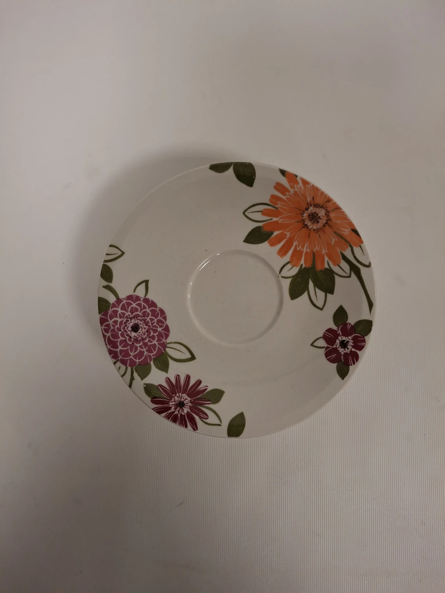 Villeroy & Boch koffieservies met bloemenmotief