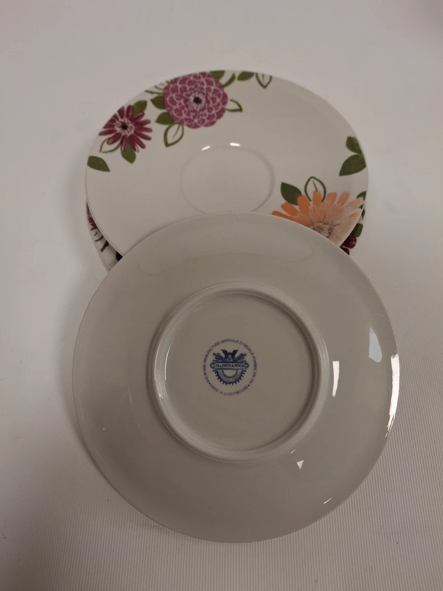 Villeroy & Boch koffieservies met bloemenmotief