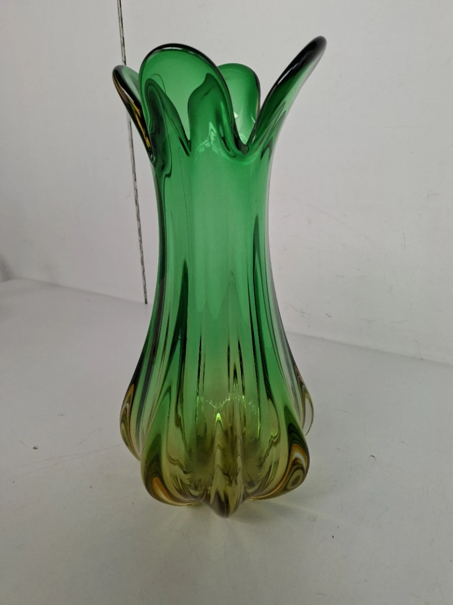 🪴Boheemse Glazen Kelkvaas – Groen & Amber – Mondgeblazen Murano Stijl