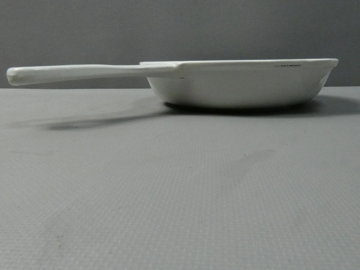 Witte gietijzeren Le Creuset koekenpan 20 cm