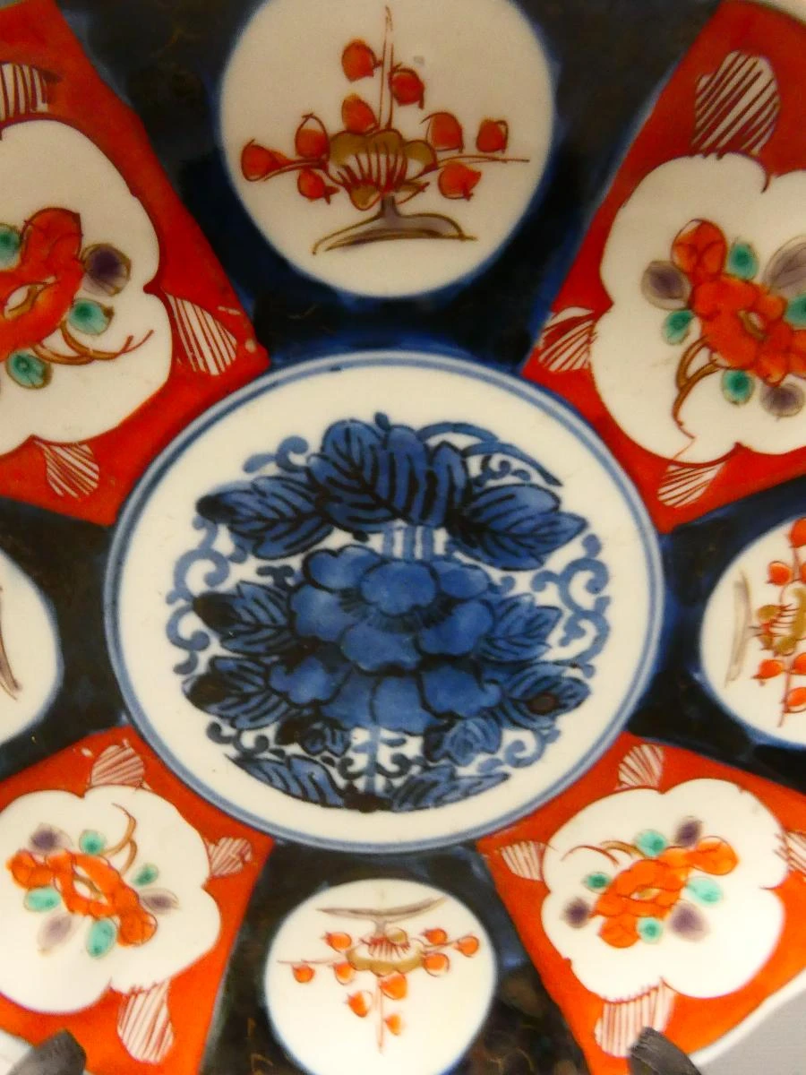 Antiek Arita Imari-bord: Edo Meiji Japanse porseleinen schaal