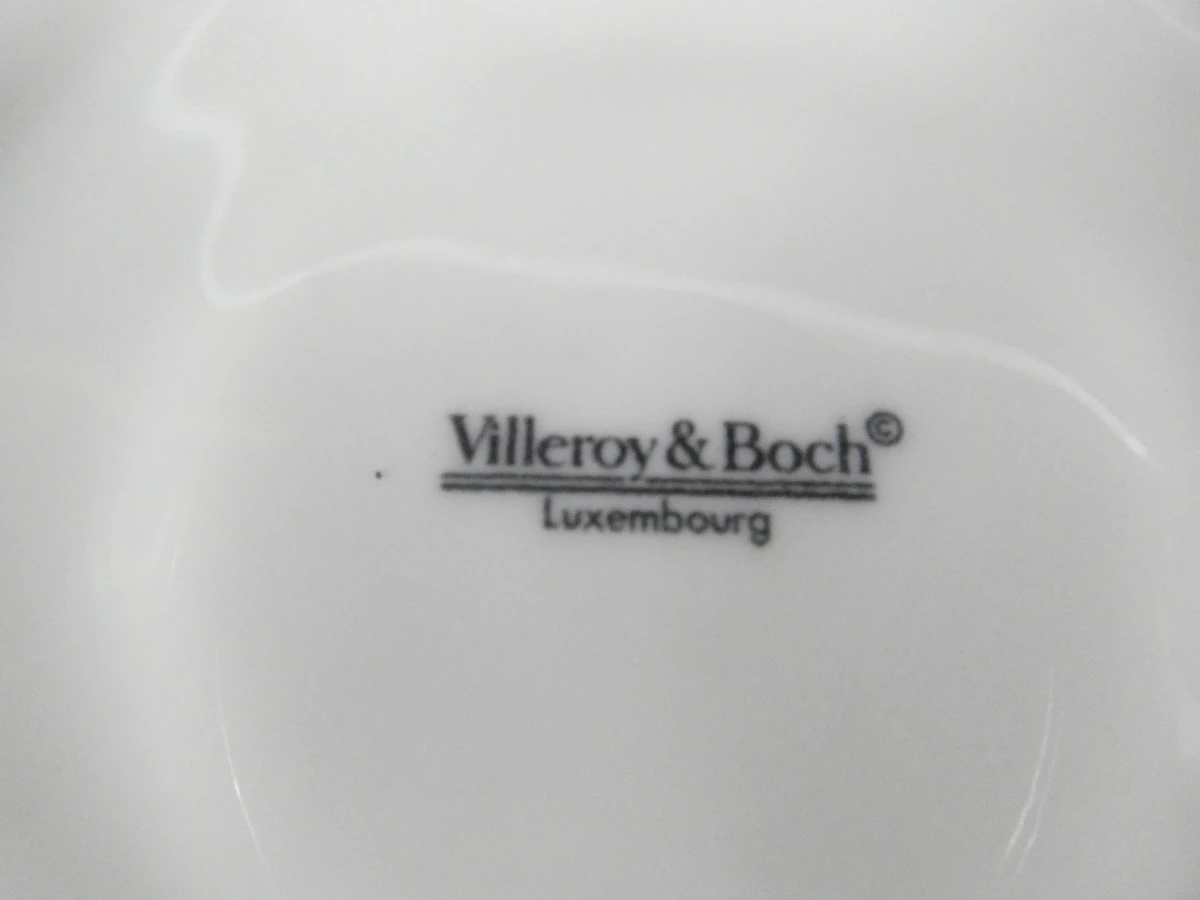 Villeroy & Boch servies set met borden, kopjes en melkkan