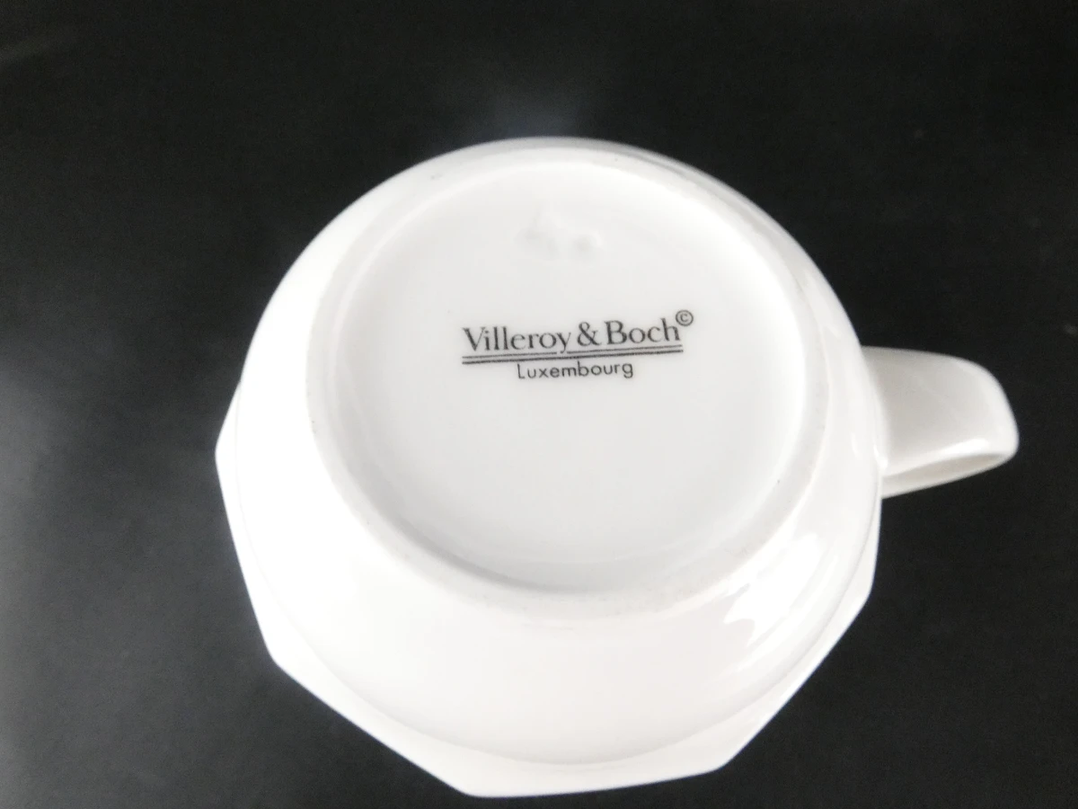 Villeroy & Boch servies set met borden, kopjes en melkkan