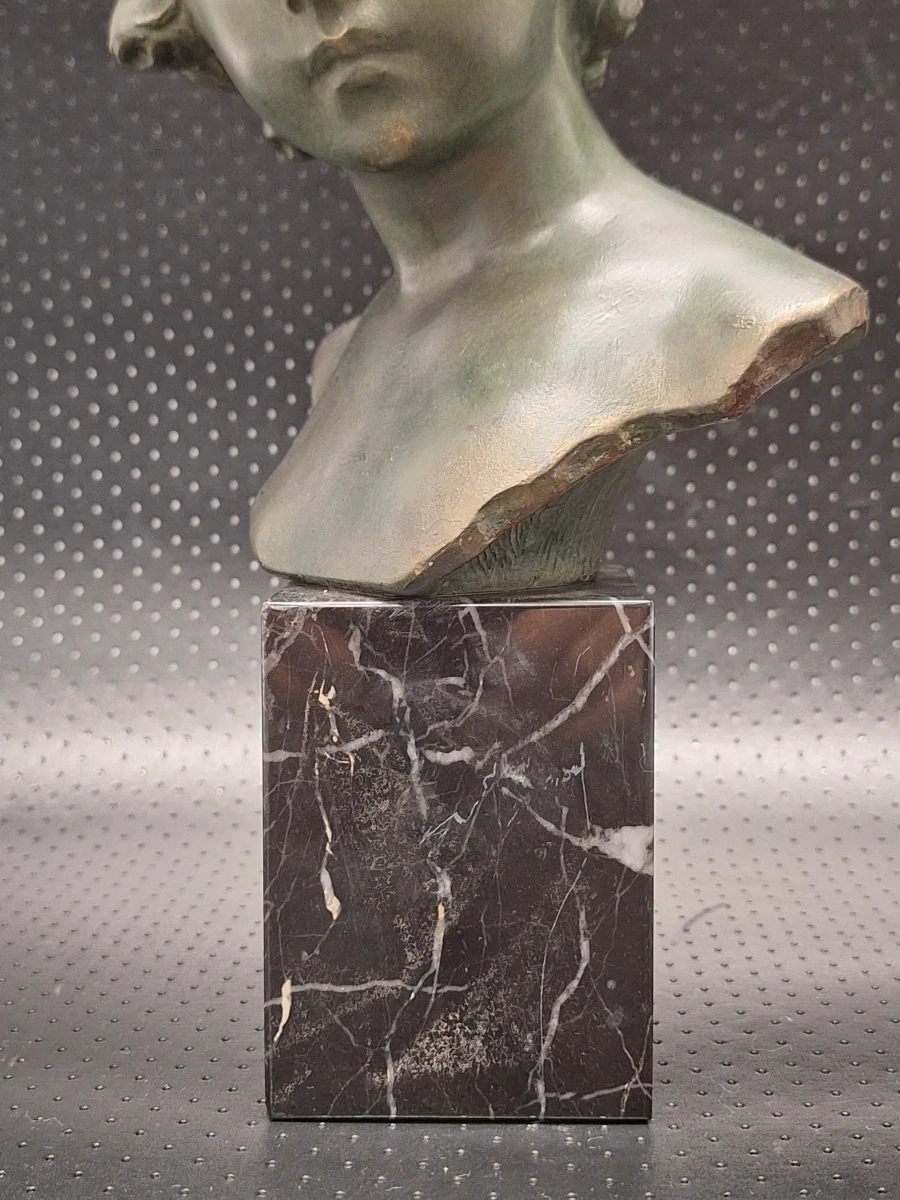 Elegante buste "Jongen" - Antonio Carli, België, ca. 1920–1950