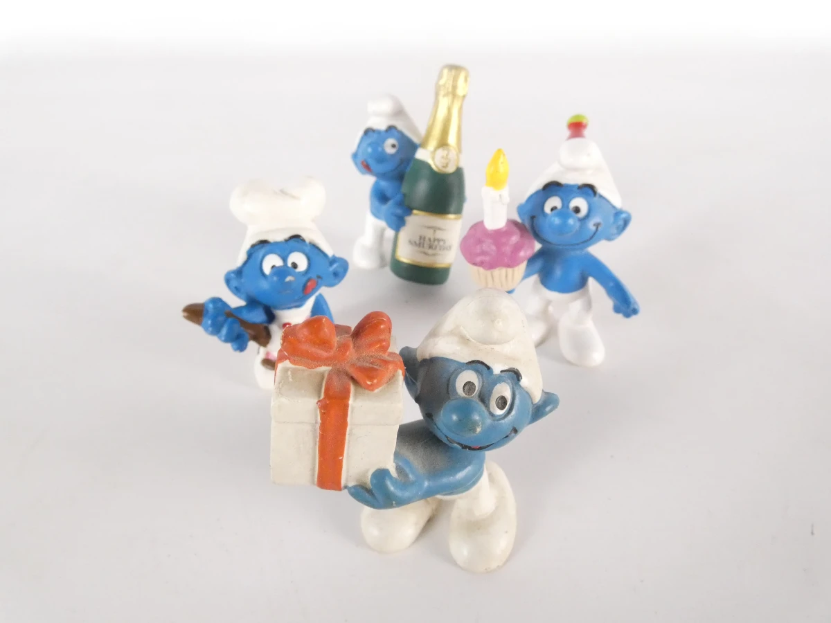 Set van 16 vintage Smurfen beeldjes