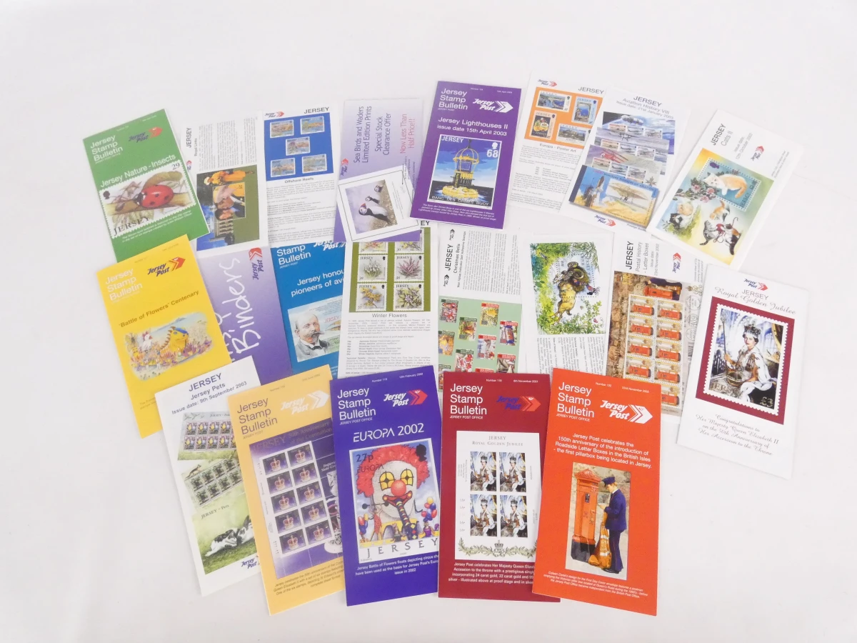 Verzameling postzegels met albums en catalogus