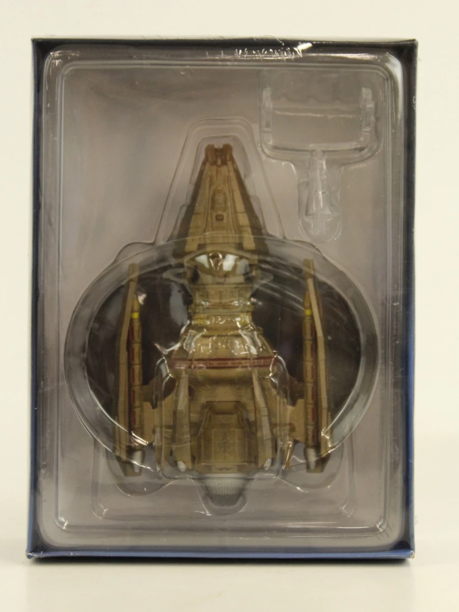 Star Trek Voyager & Enterprice DVD-box en Star Trek - Hirogen Hunter Warship Model