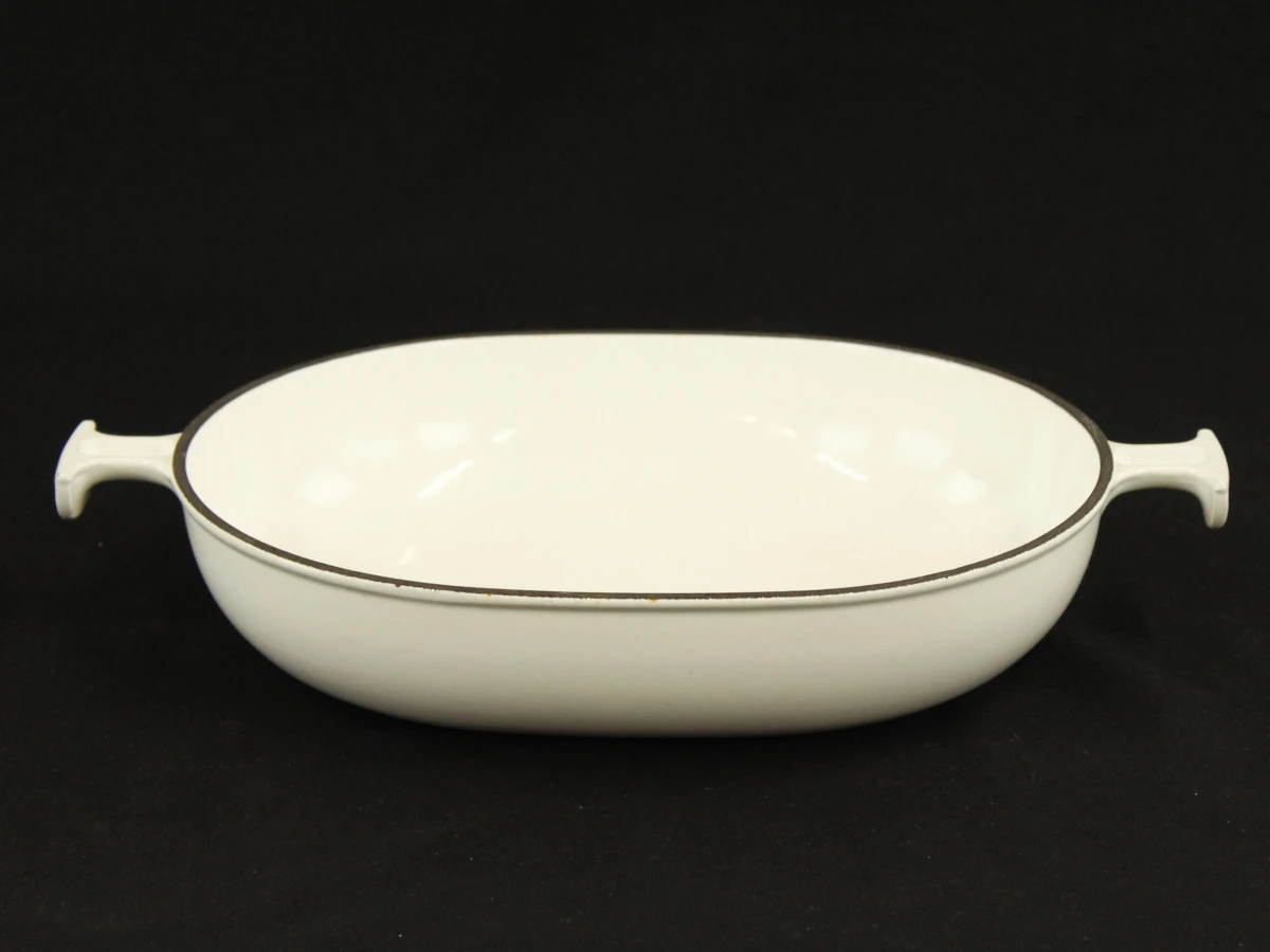 Set Le Creuset gietijzeren pannen en ovenschaal