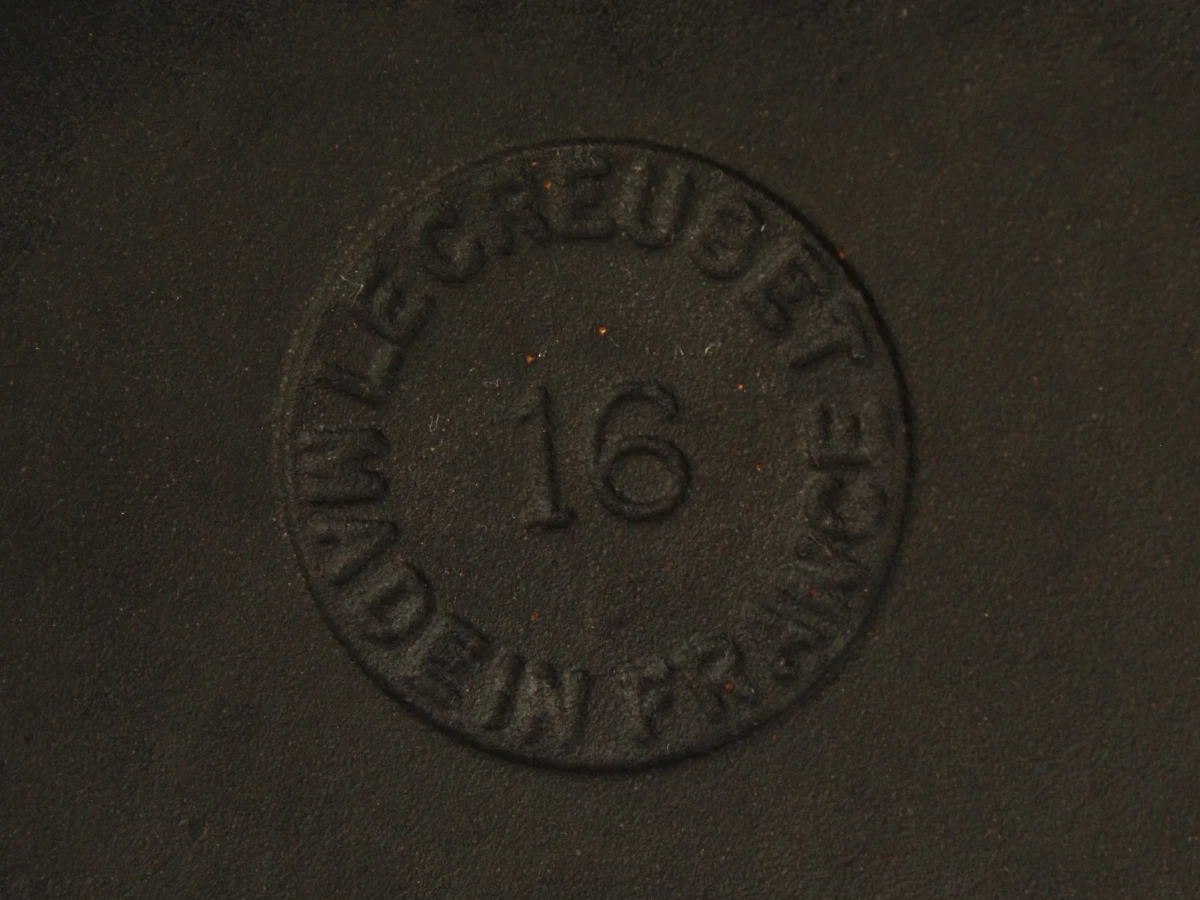Set Le Creuset gietijzeren pannen en ovenschaal