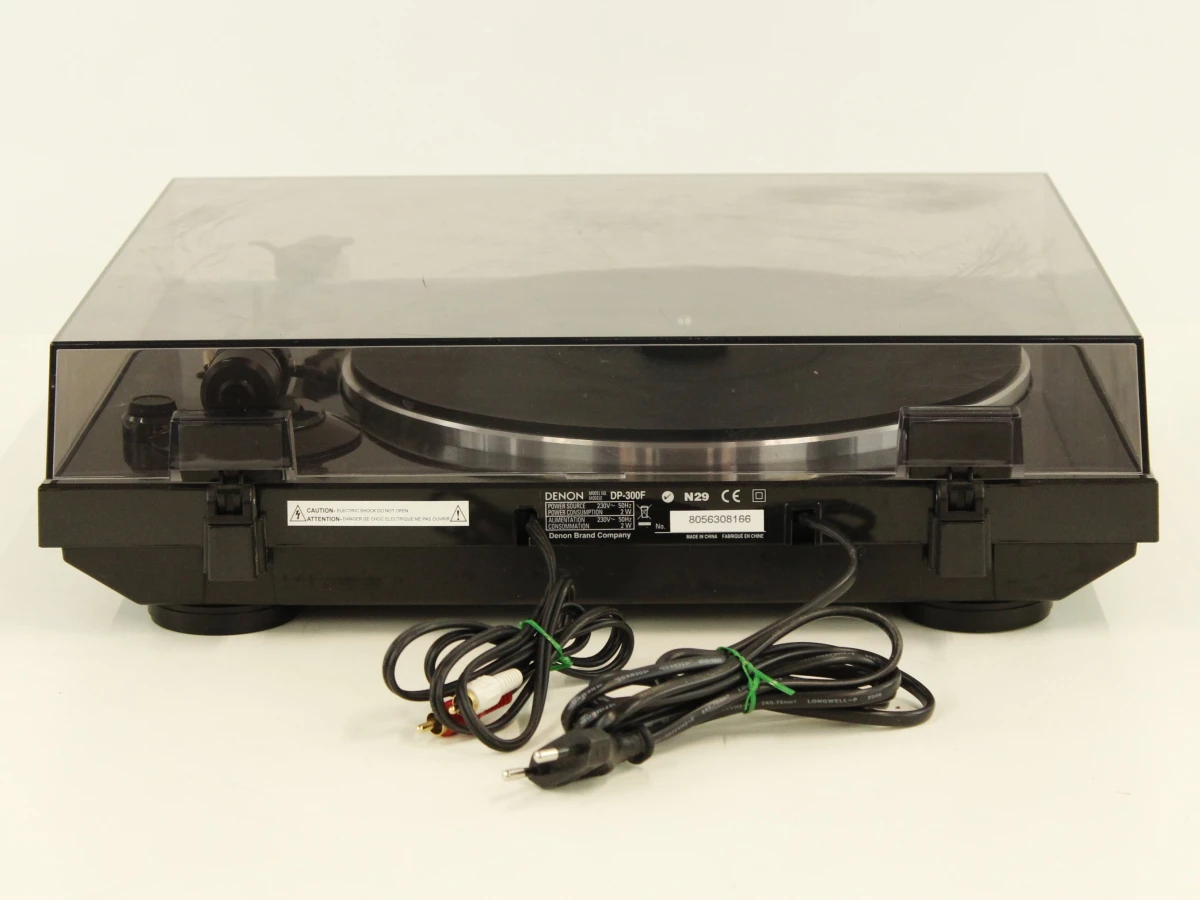Draaitafel platenspeler Denon DP-300F met stofkap