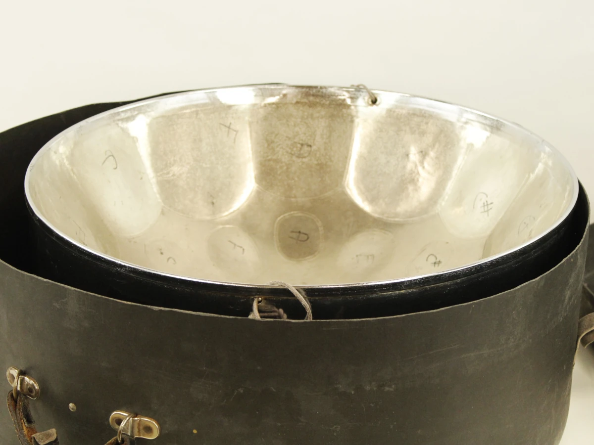 Steel tongue drum met koffer