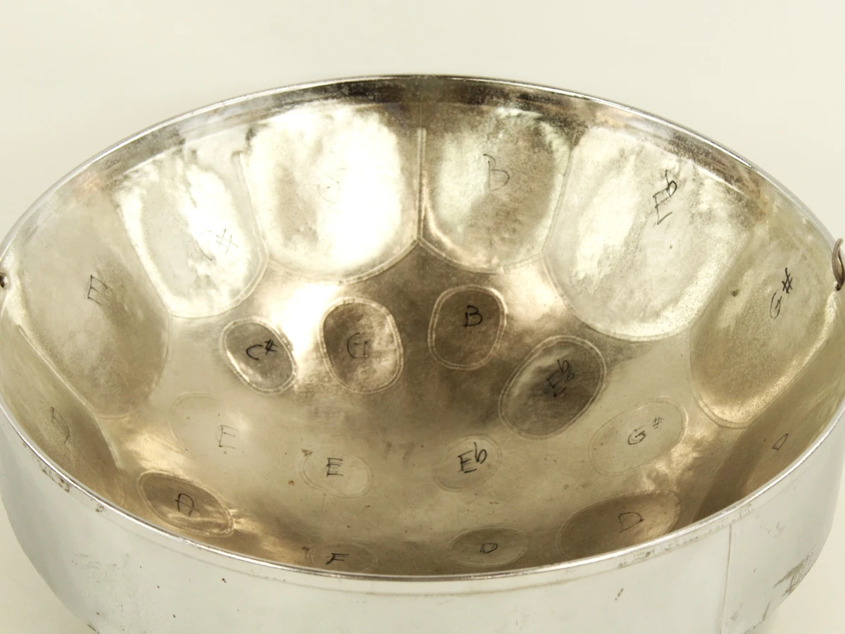 Steel tongue drum met koffer
