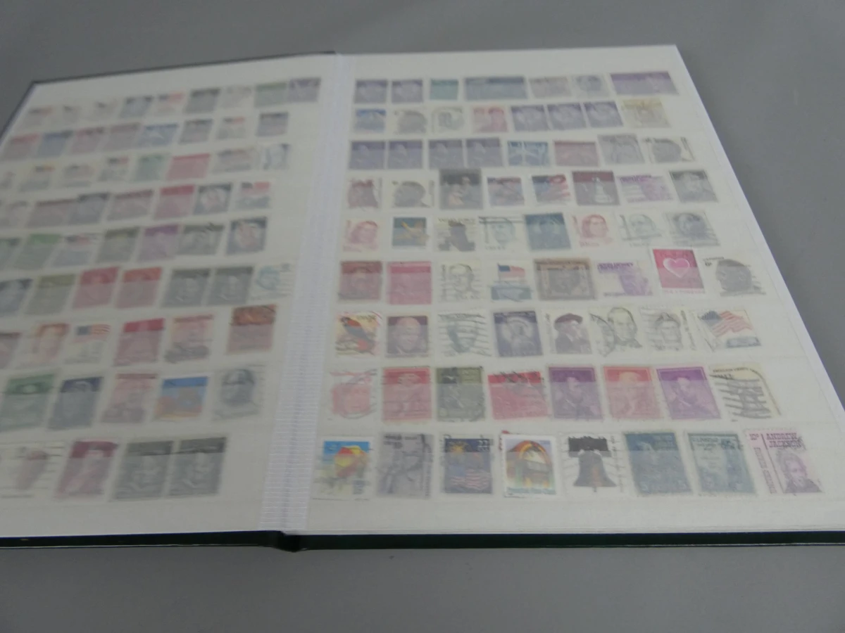Groene postzegelboek USA