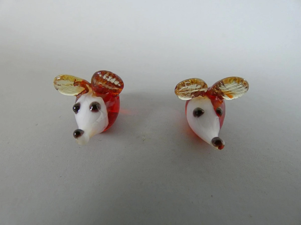 2 Glazen miniatuurmuisjes
