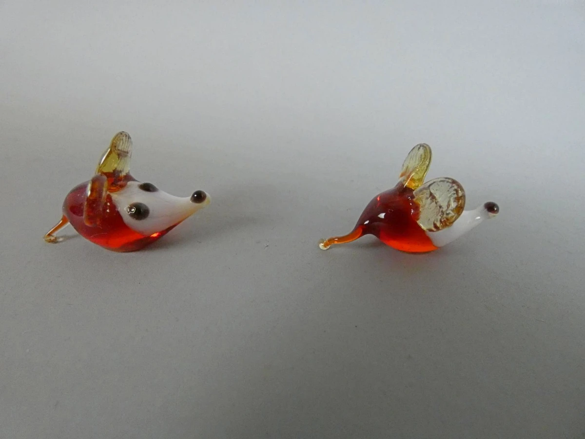 2 Glazen miniatuurmuisjes