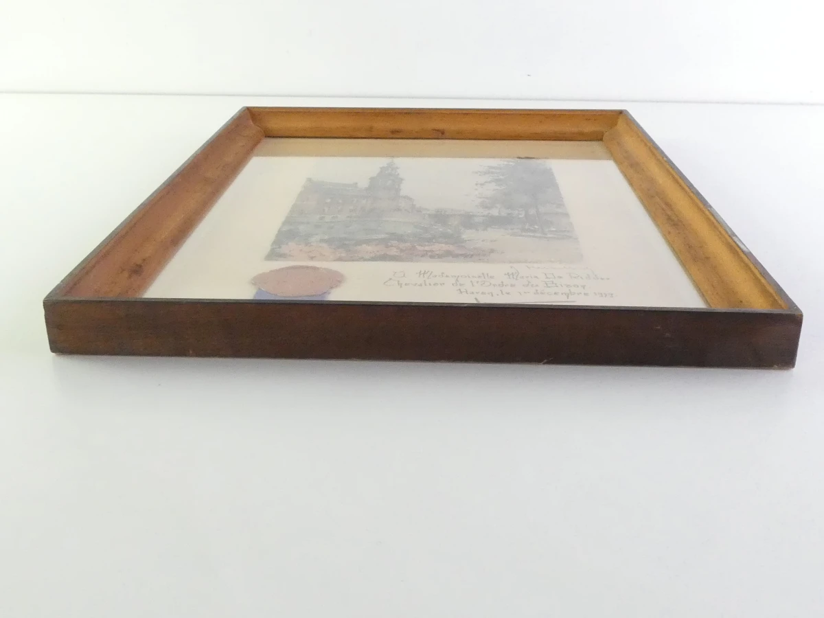 Ingelijste aquatint van Roger Hebbelinck, met zegel en handtekening
