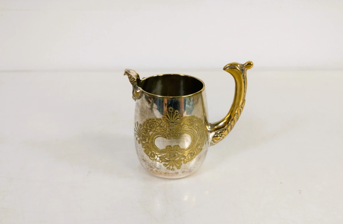 Antiek zilveren en verzilverd theeservies met schaal en accessoires - foto 8