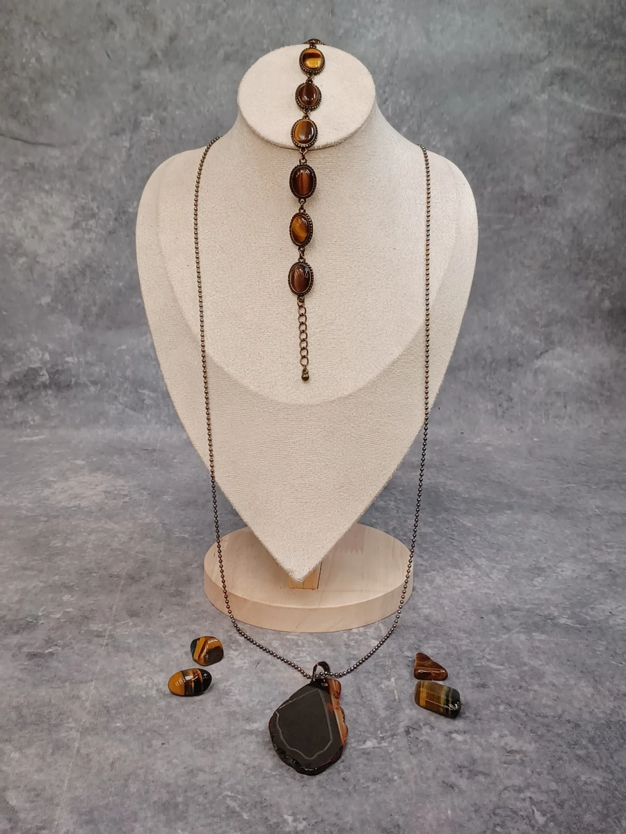 Sieradenset met lange ketting met agaat hanger, Tijgeroog armband en losse stenen